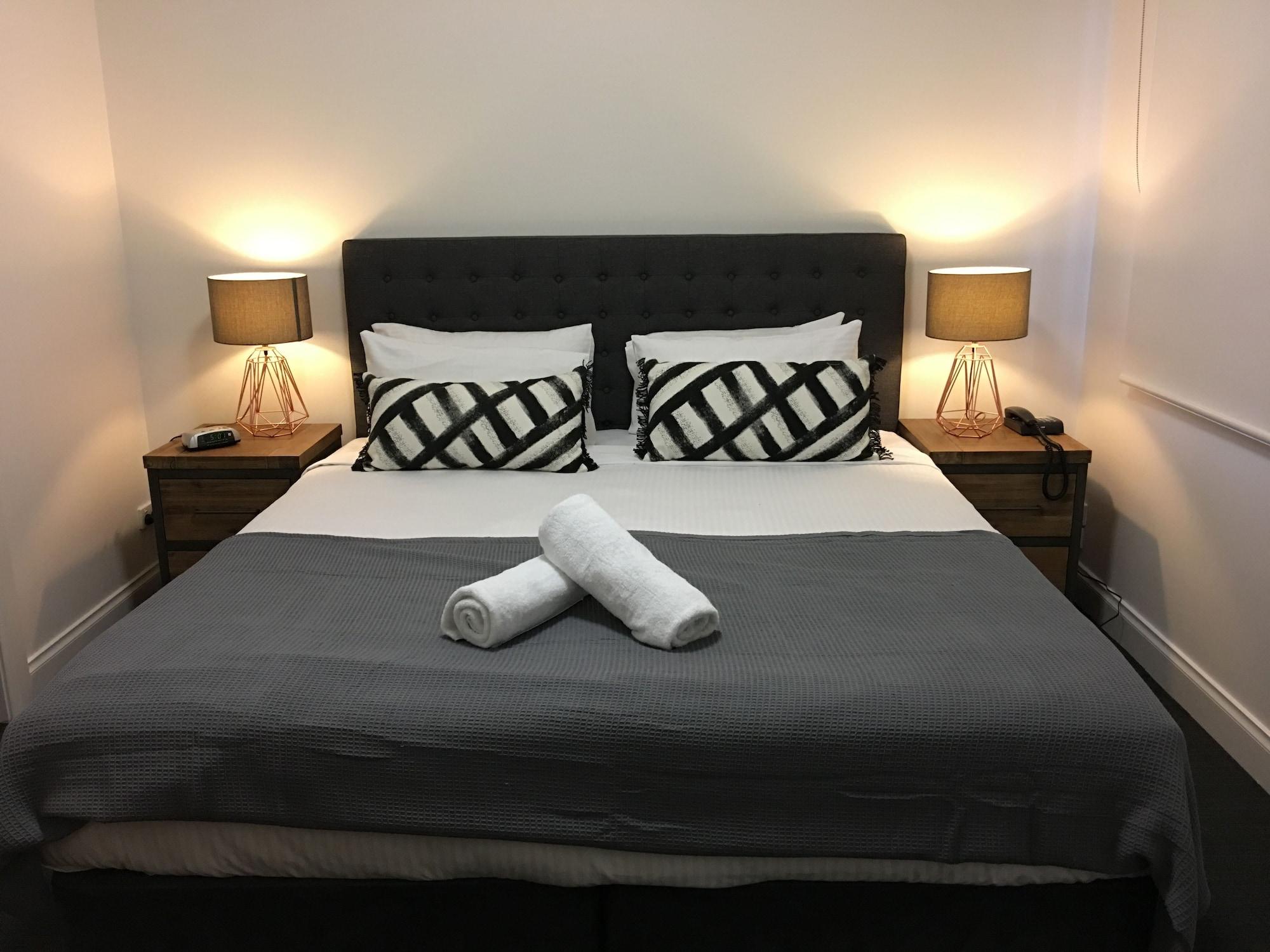 Kimberley Gardens Hotel, Serviced Apartments And Serviced Villas Мельбурн Экстерьер фото
