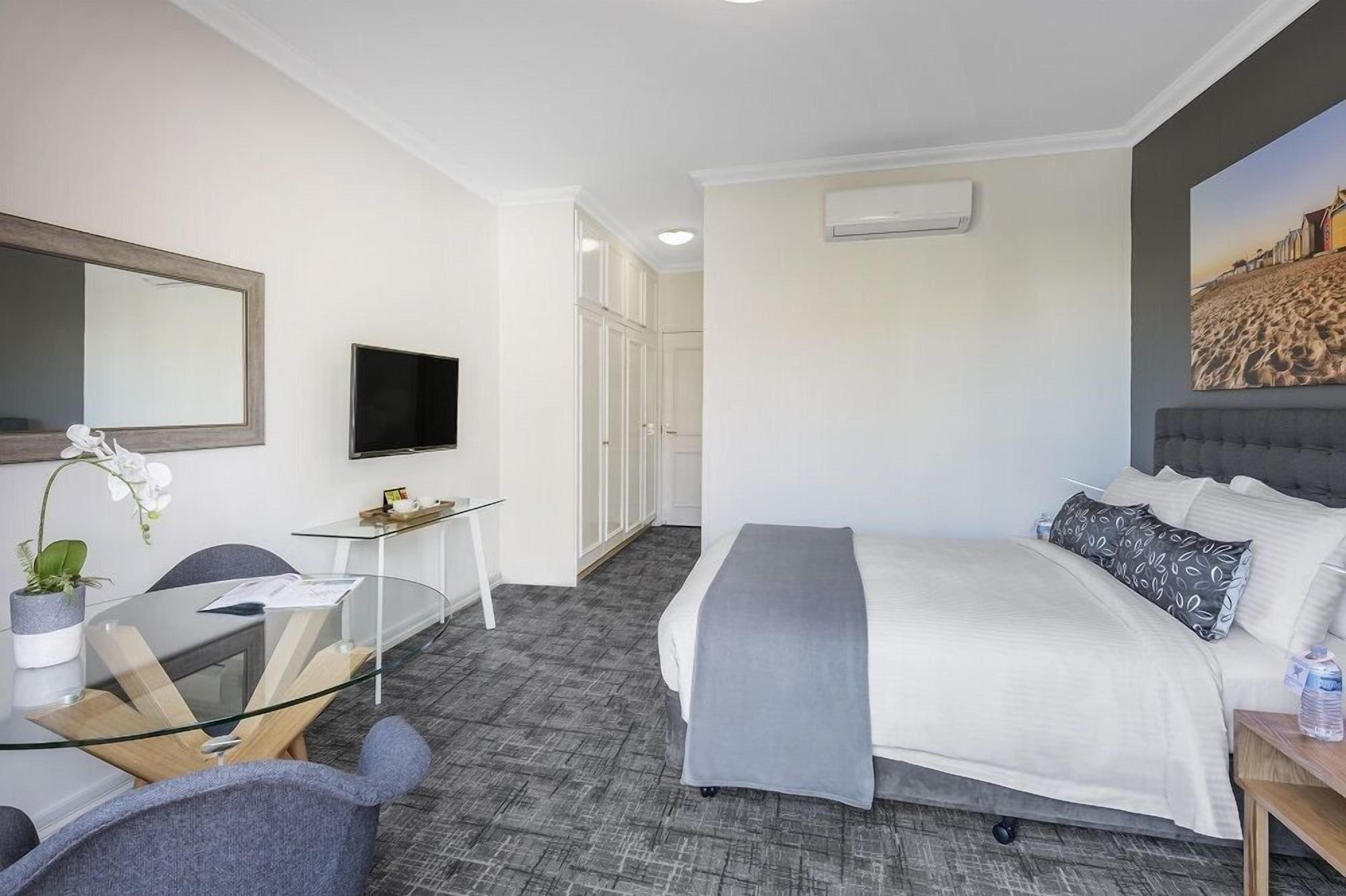 Kimberley Gardens Hotel, Serviced Apartments And Serviced Villas Мельбурн Экстерьер фото